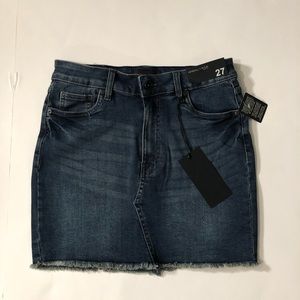 🆕Kendall and Kylie Jean Skirt Size 27